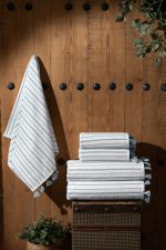 Луксозен комплект хавлиени кърпи „Морски Бриз“ – 2 броя